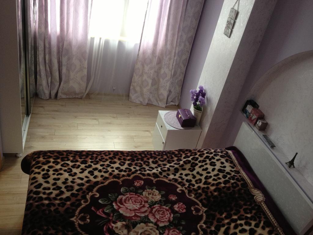 Tamuna Apartment Batumi Habitación foto